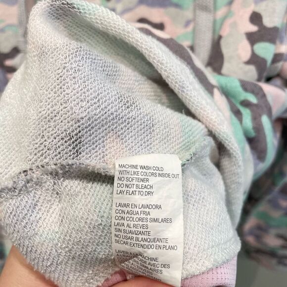 Fabletics Hallie Cinchable Half Zip Hoodie - Size: Large - Picture 12 of 12